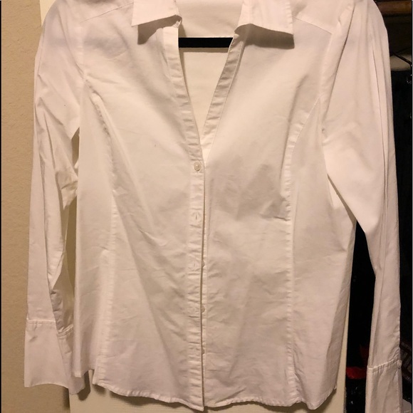 2/$25 Bundle of 4 Ann Taylor Dress Shirts - Picture 5 of 8